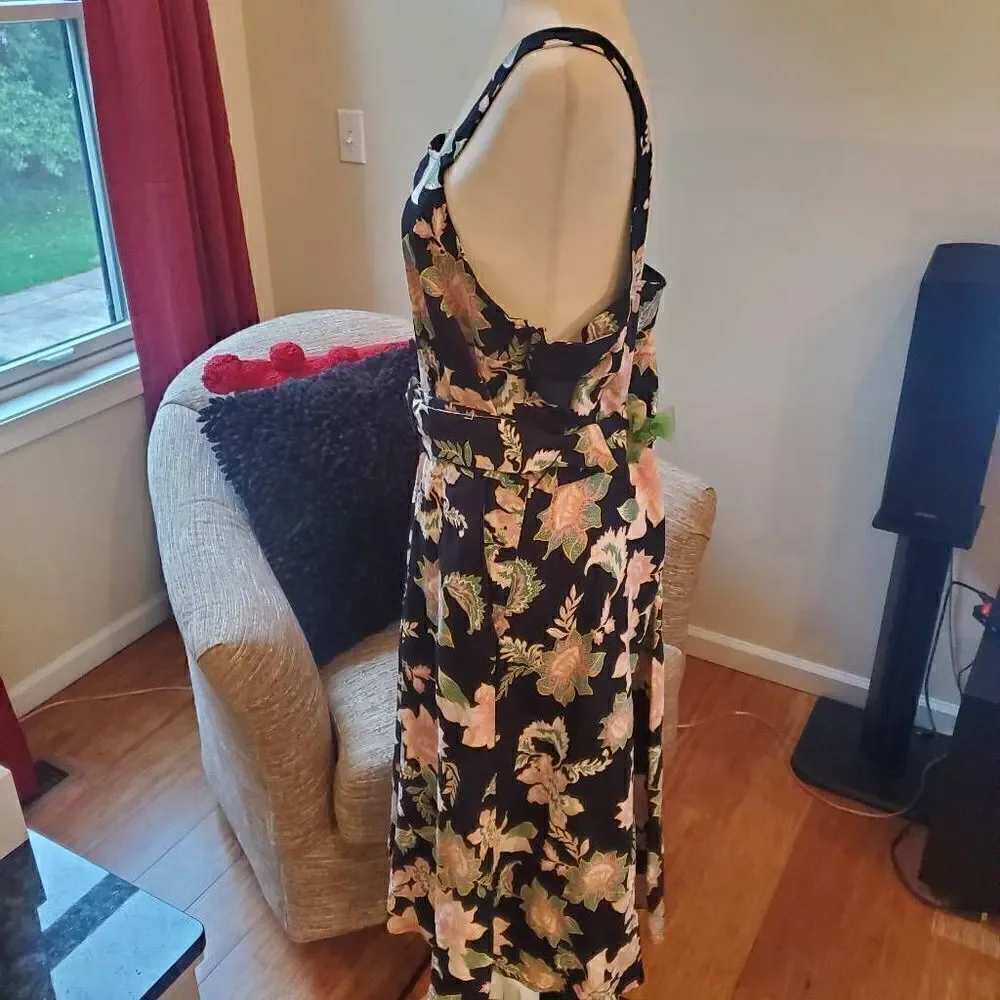 Who What Wear Black and Pink Floral Mini Dress - Picture 4 of 14